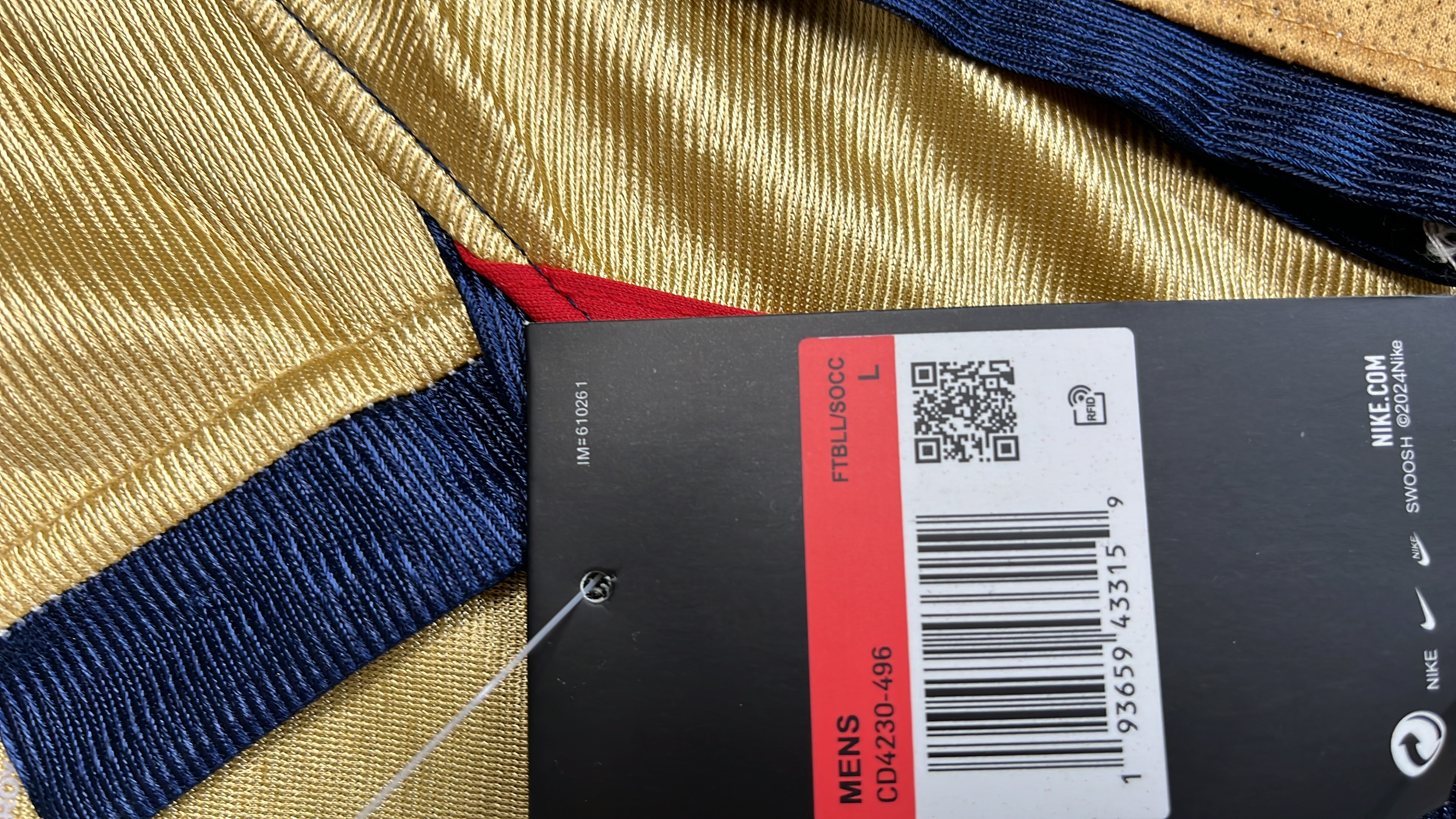 Shirt QC photo 1 of 17
