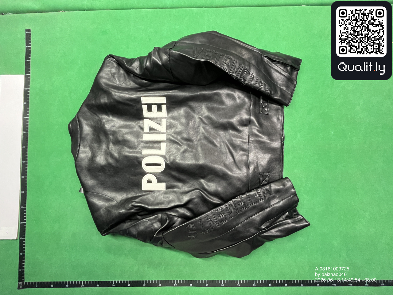 Jacket QC photo 2 of 10