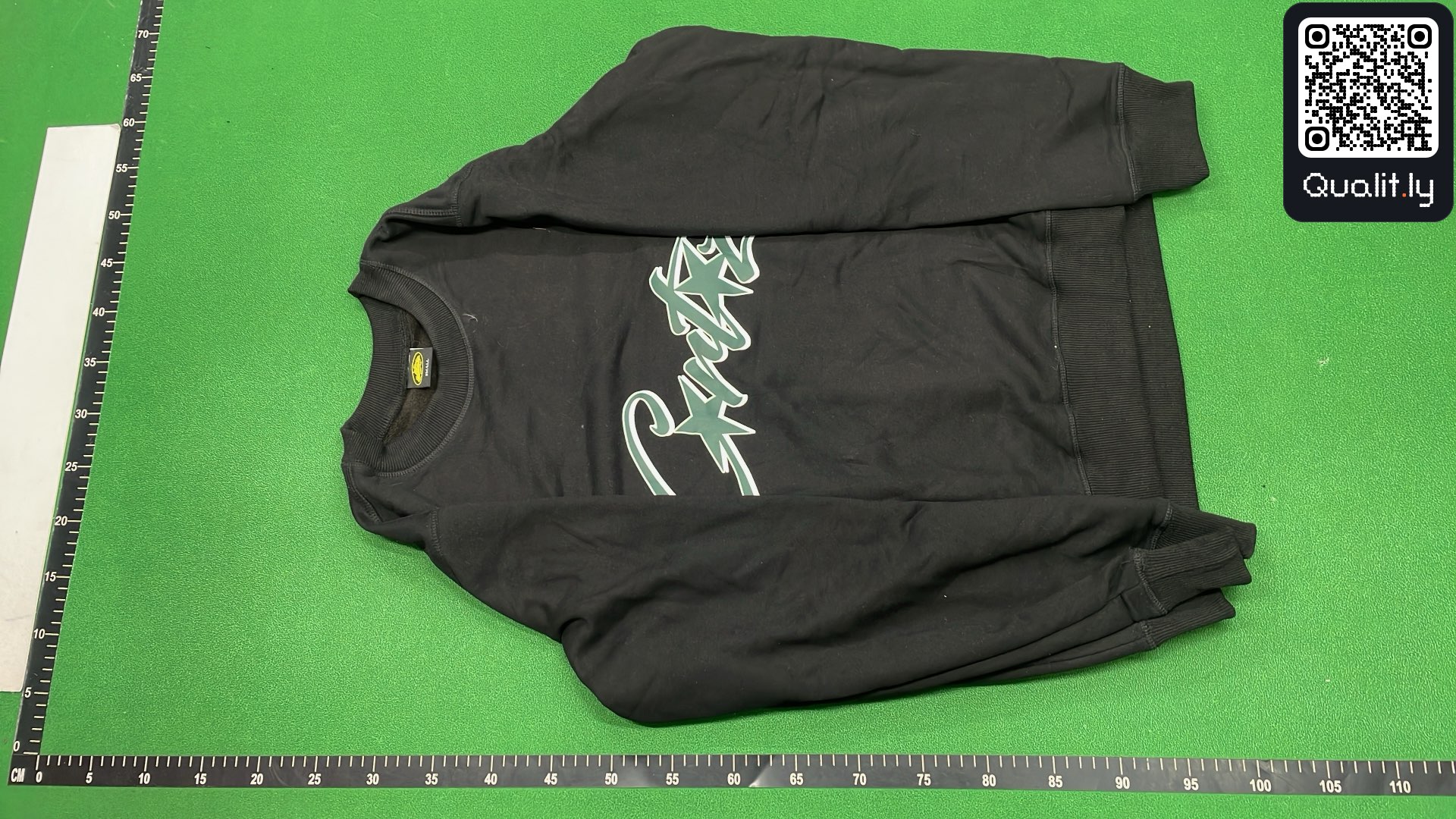 Bluza z kapturem — zdjęcie QC 2 z 4