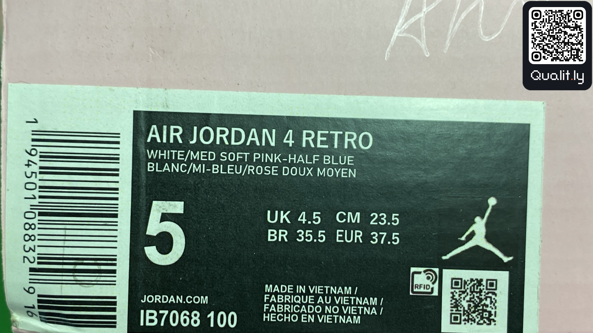 Sneakers QC photo 2 of 6