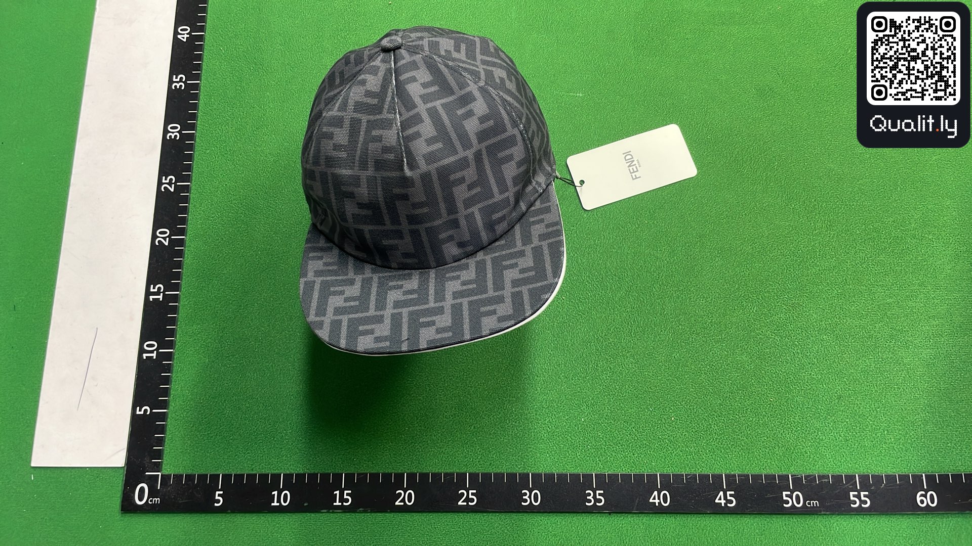 Cap QC photo 1 of 34