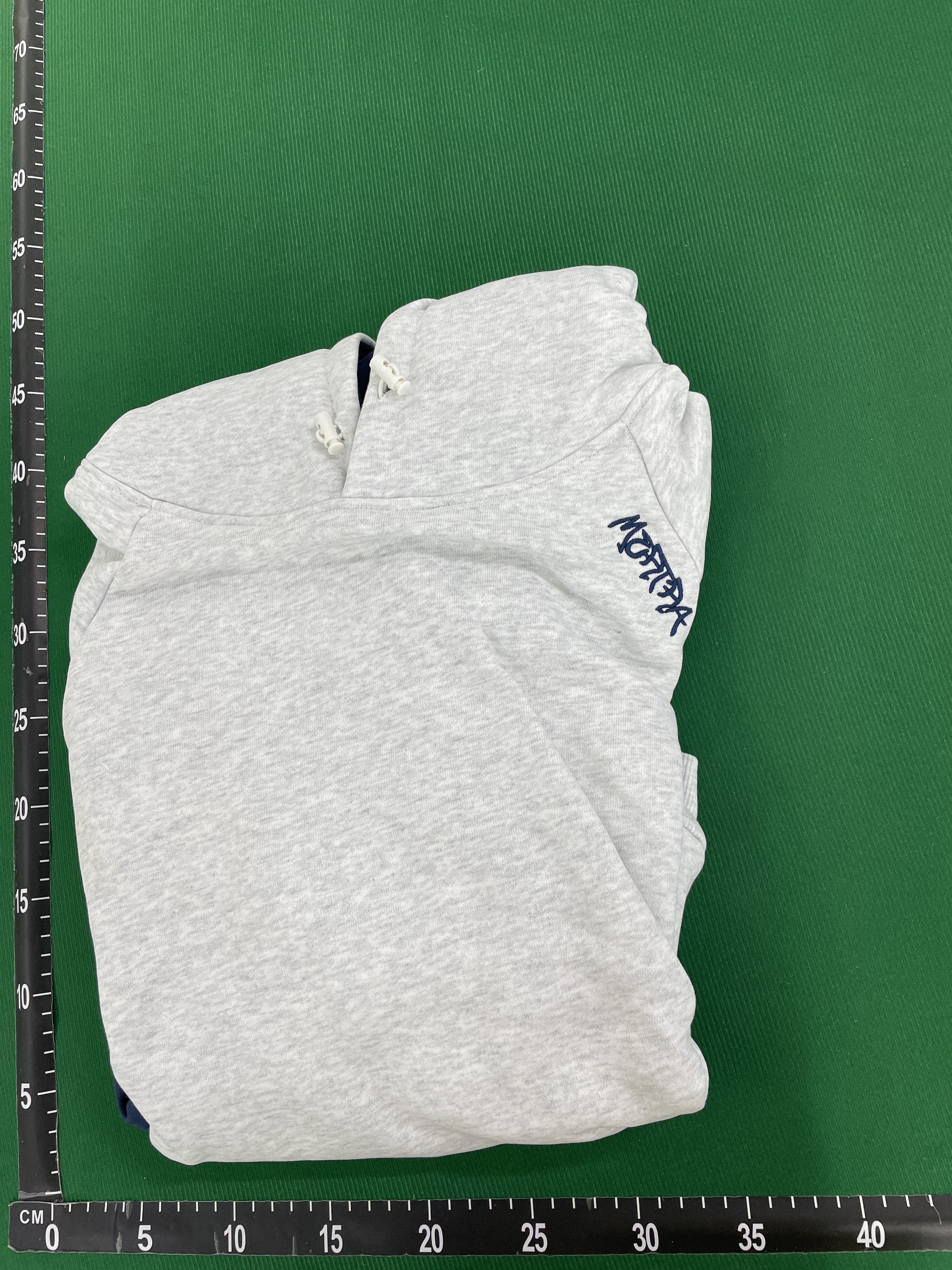 Hoodie — QC-foto 2 van 18