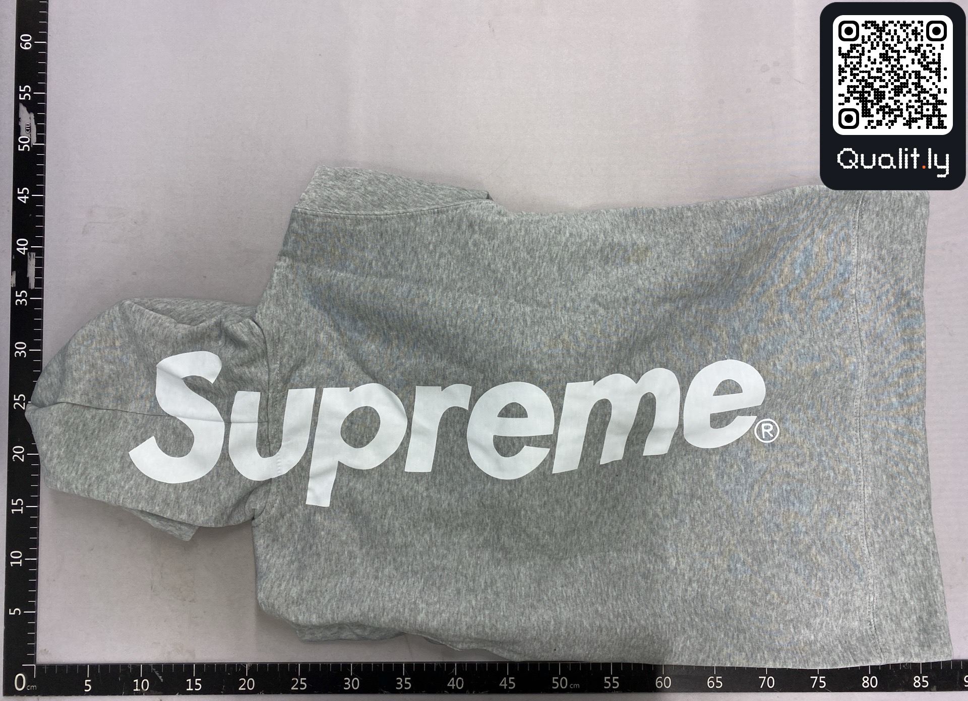 Hoodie QC photo 2 of 28