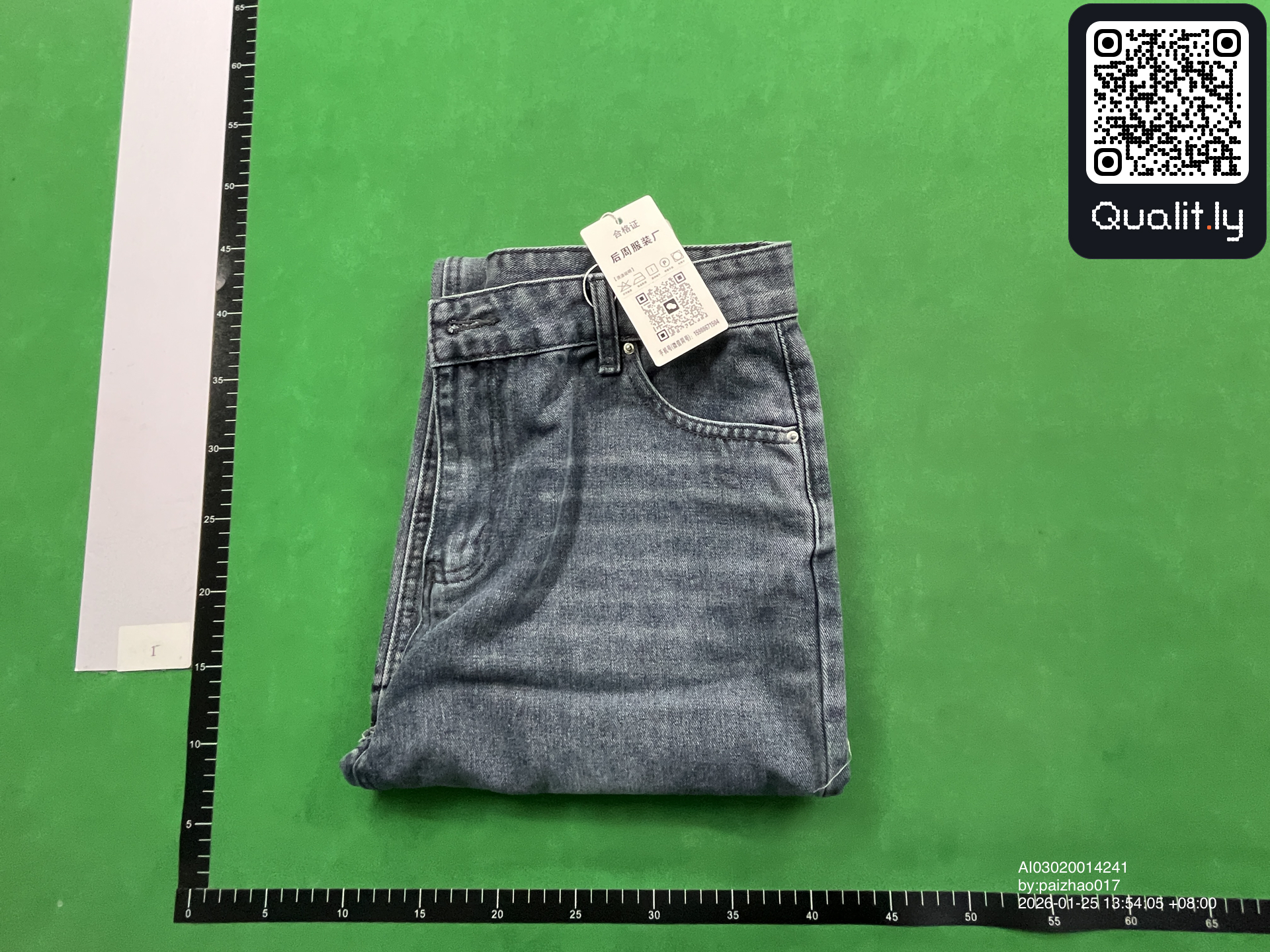 Blugi — fotografie QC 1 din 52