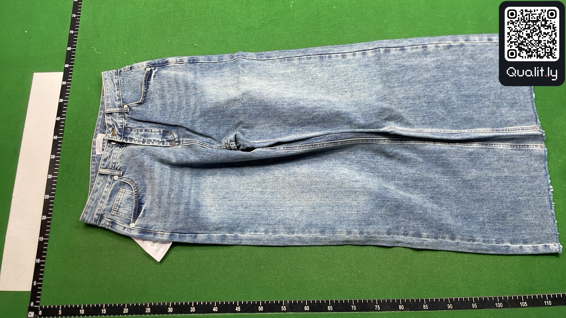 Jeans QC photo 2 of 8