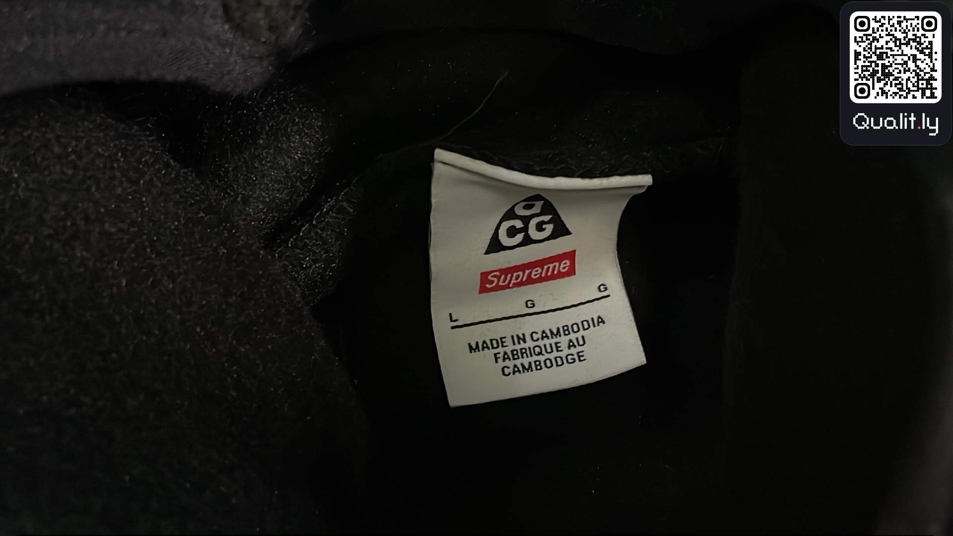 Hoodie — QC-foto 1 van 8