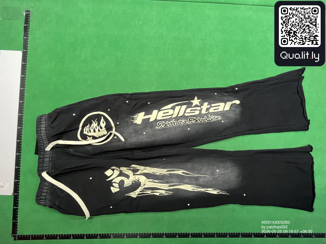 Pants QC photo 2 of 26