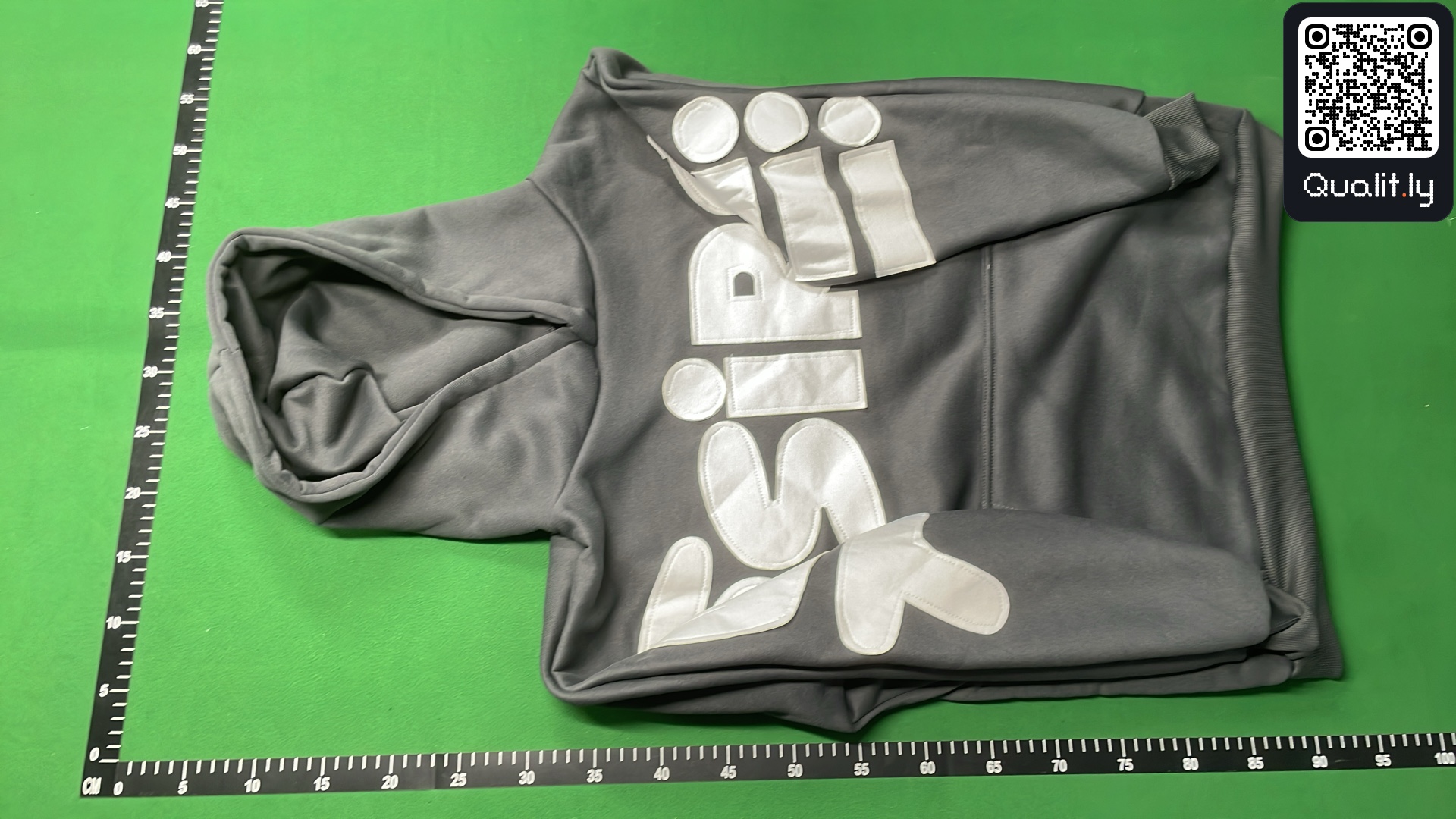 Hoodie QC photo 2 of 4