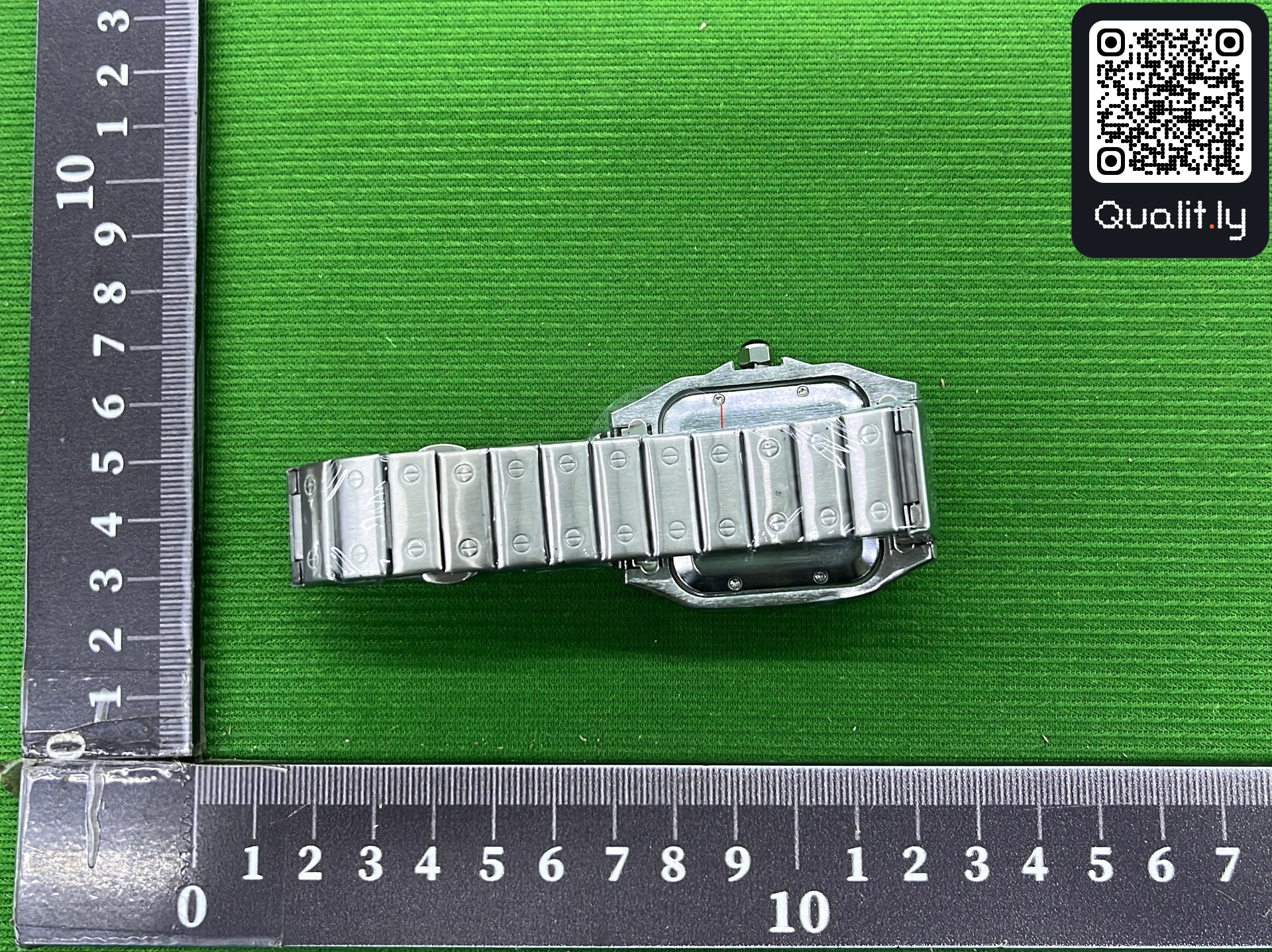 Uhr — QC-Foto 2 von 57