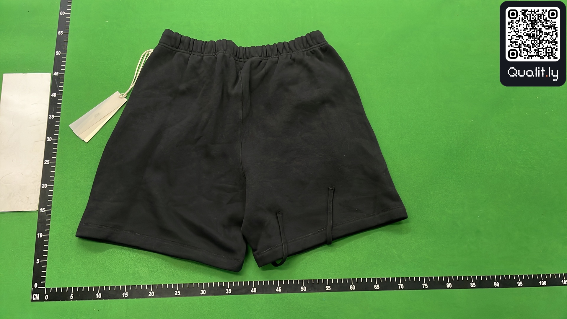 Shorts QC photo 3 of 112