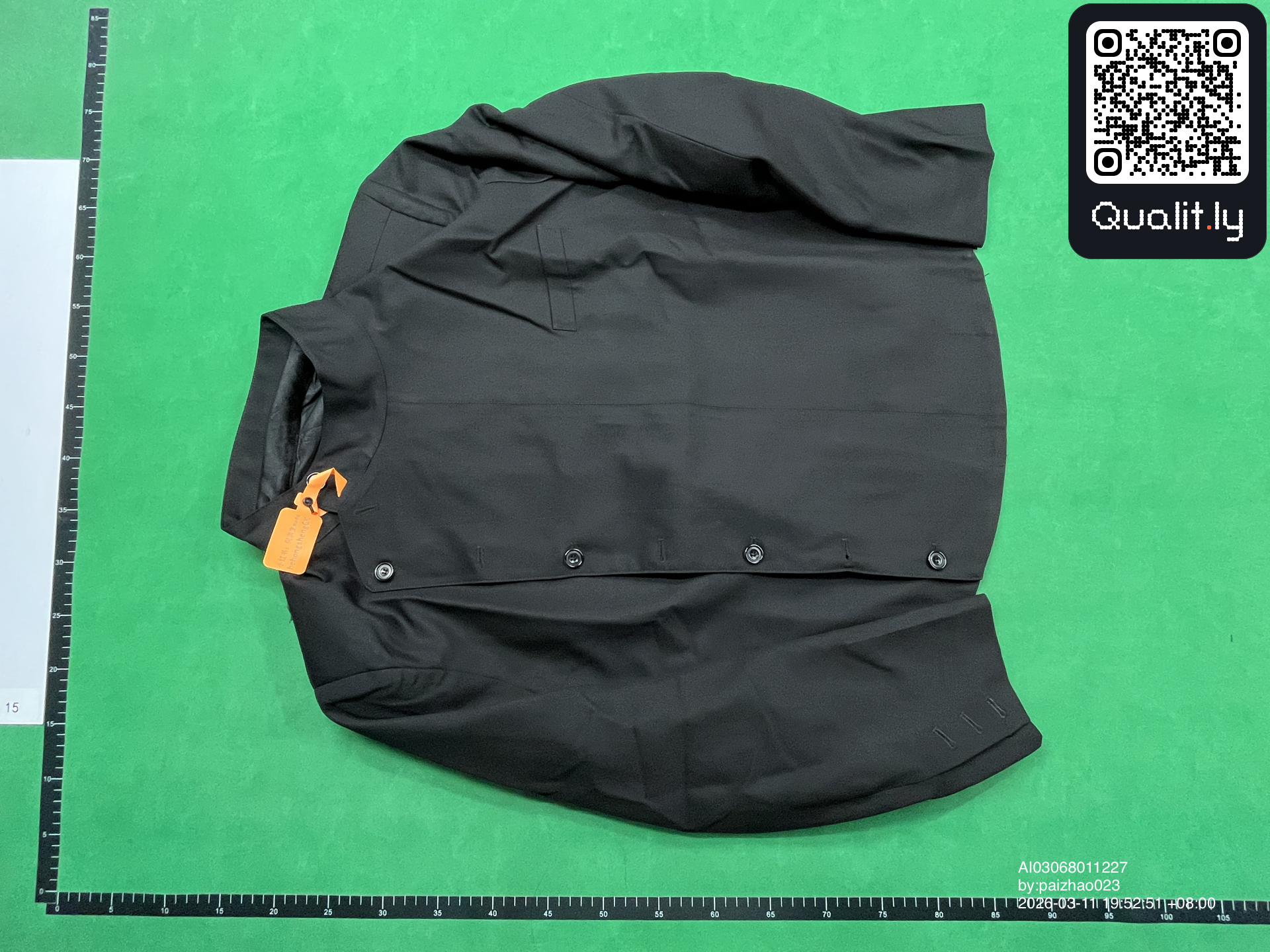 Jacket QC photo 2 of 42