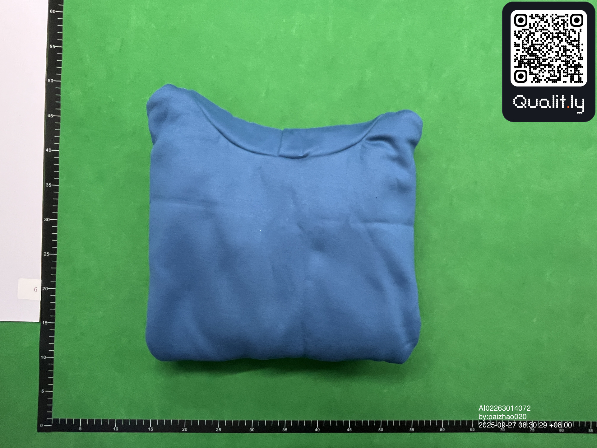 Tracksuit QC photo 1 of 24