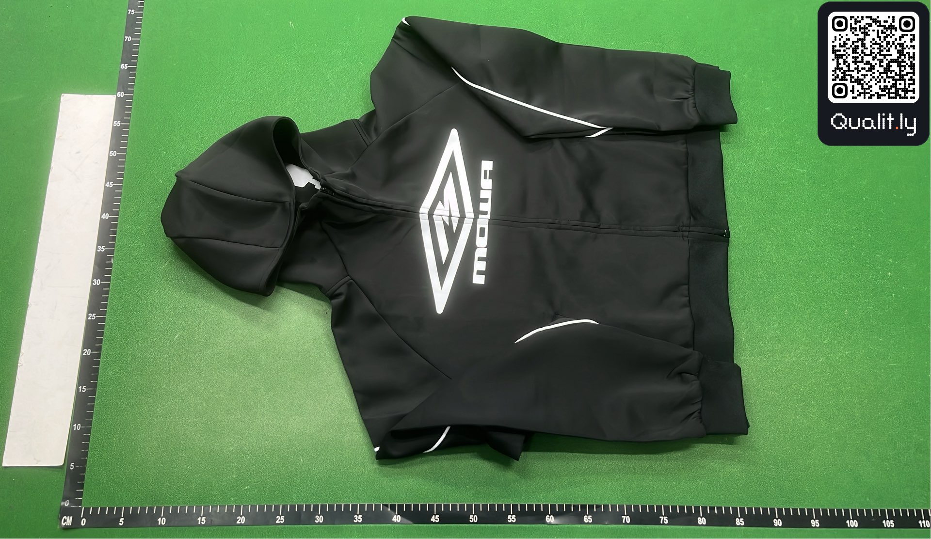 Sudadera con capucha — foto QC 2 de 12
