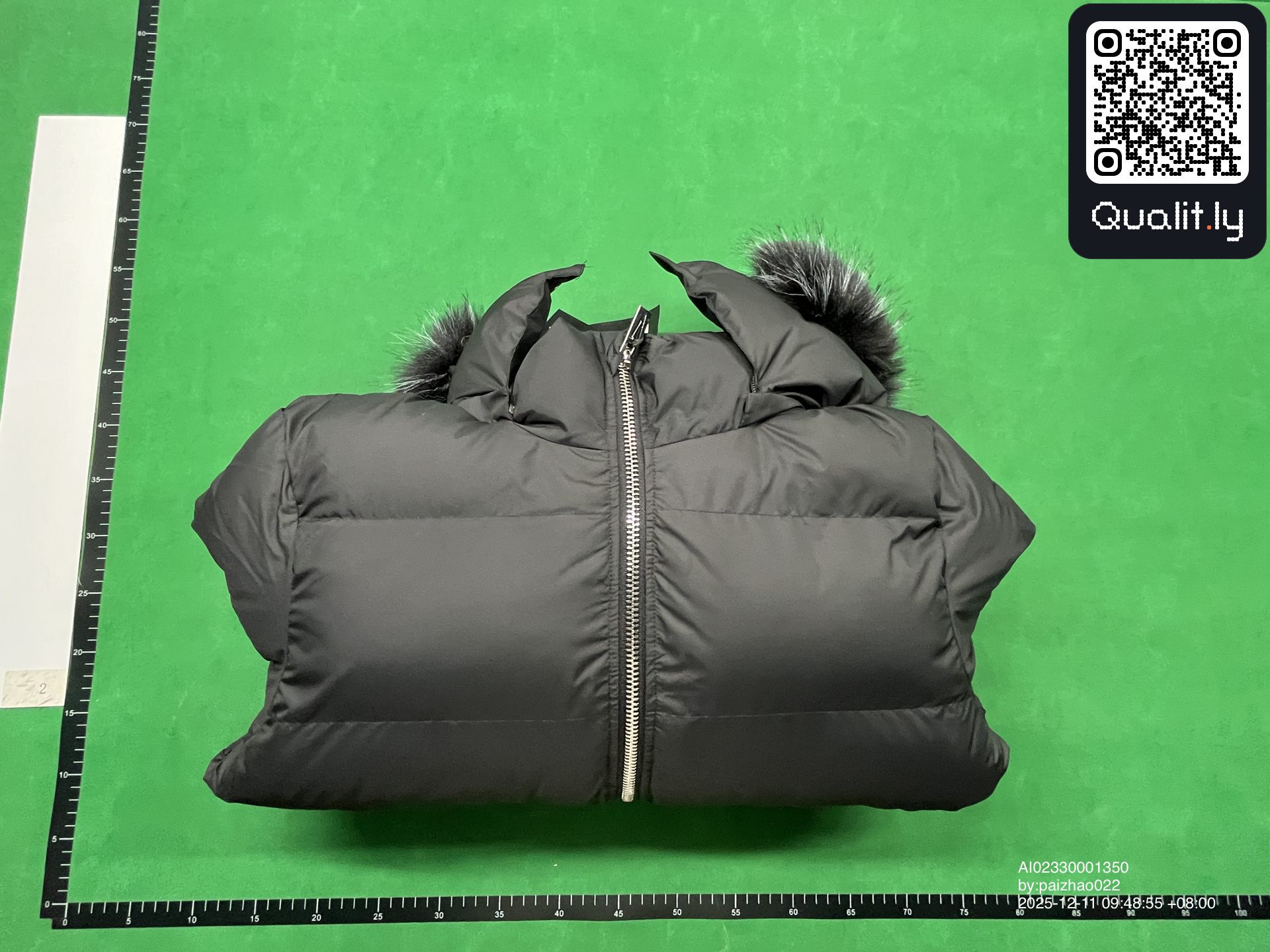 夹克 QC 照片 1 / 22