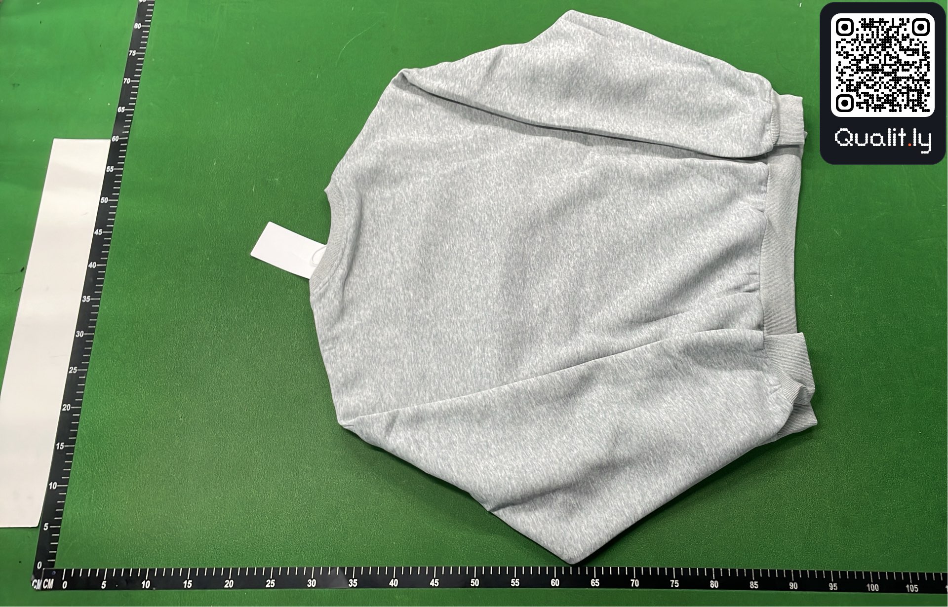 Sweatshirt QC photo 3 of 8