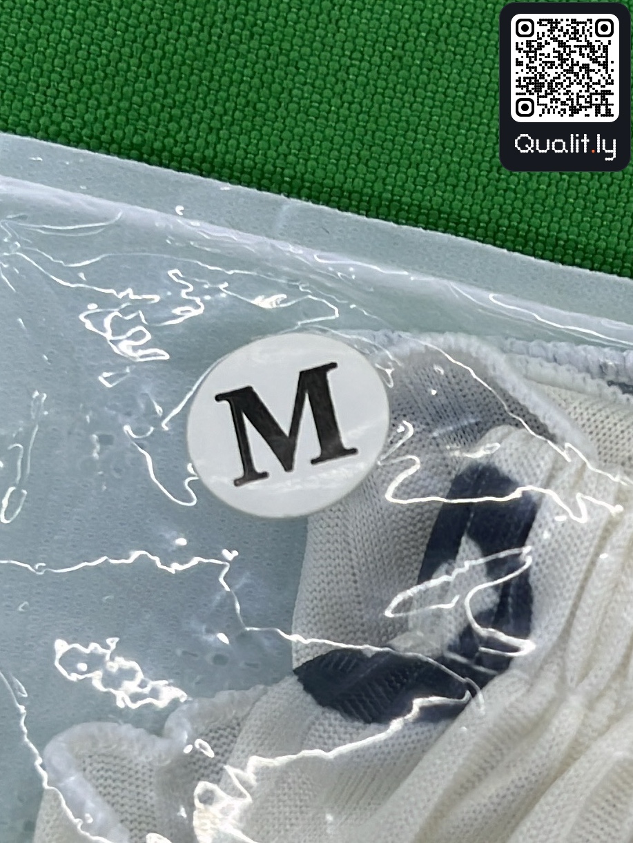 Shorts QC photo 1 of 91