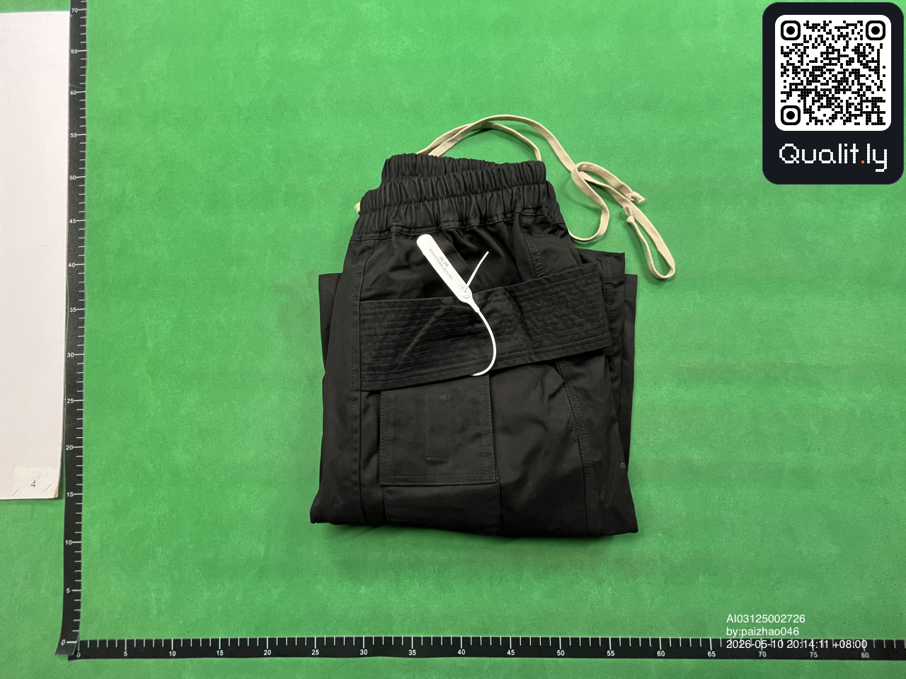 Byxor — QC-foto 1 av 4