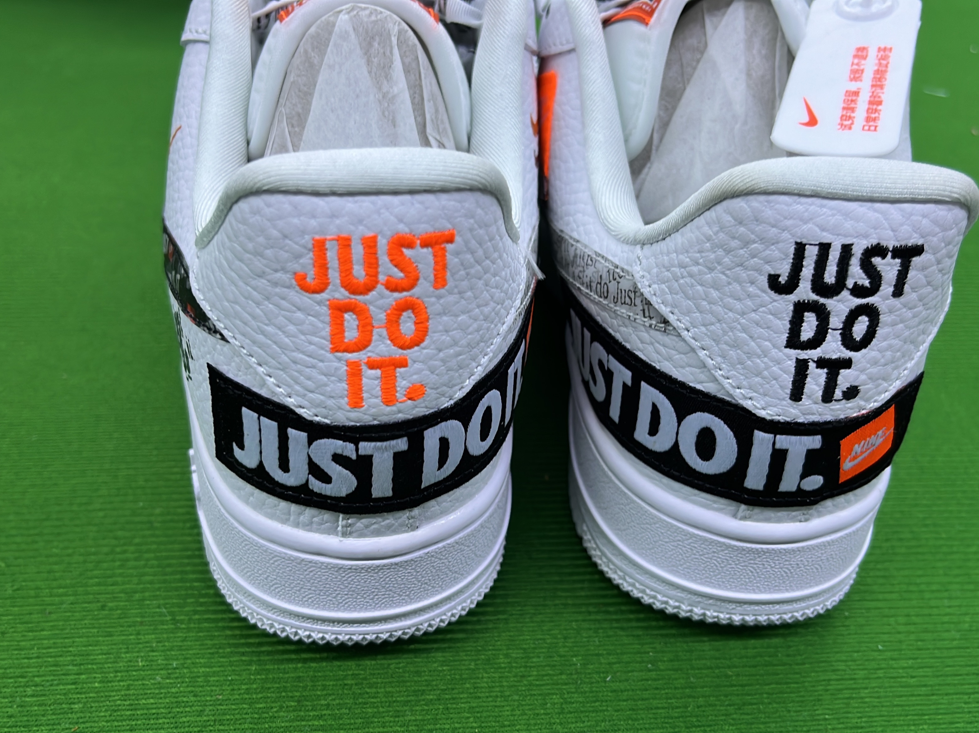 Sneakers — QC-foto 2 av 6