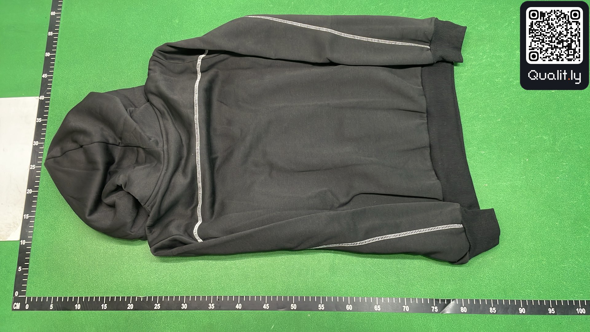 Hoodie — QC-foto 3 av 67