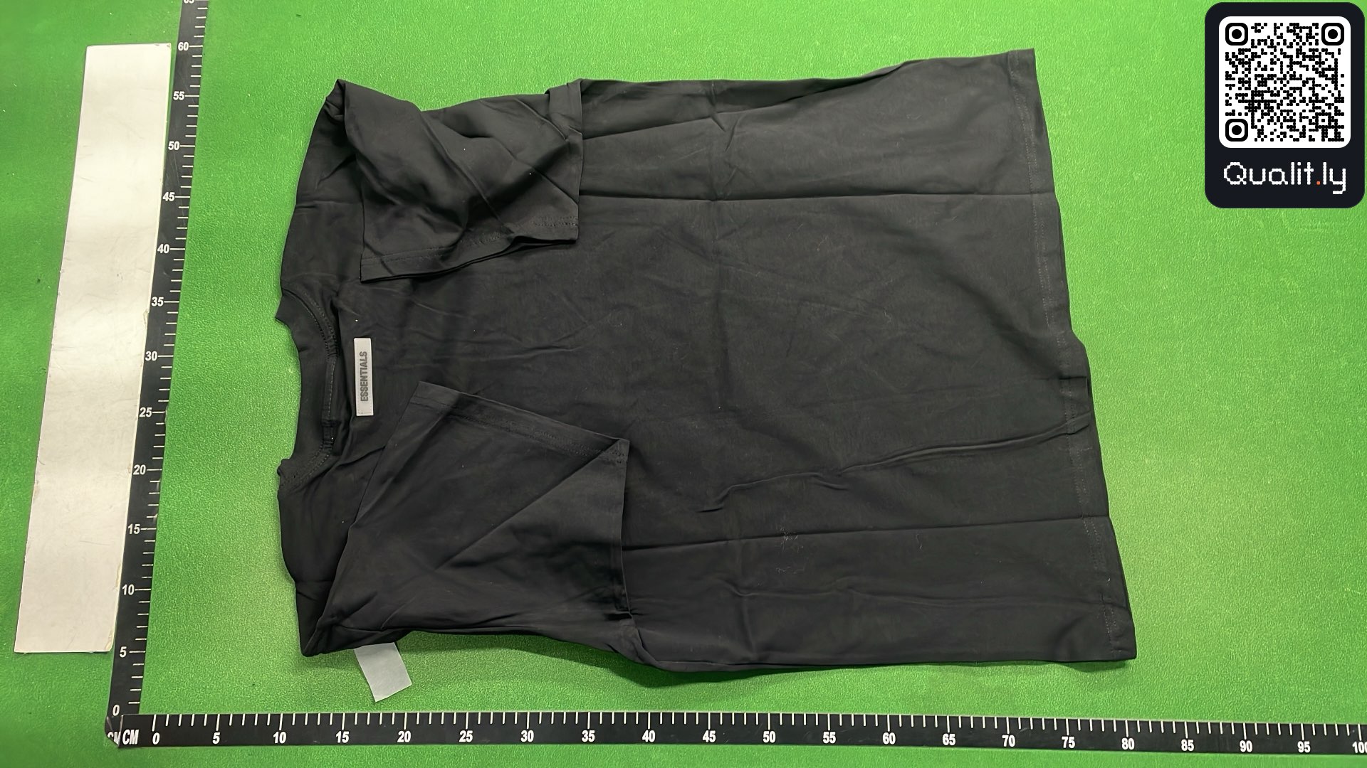 T-shirt QC photo 3 of 122