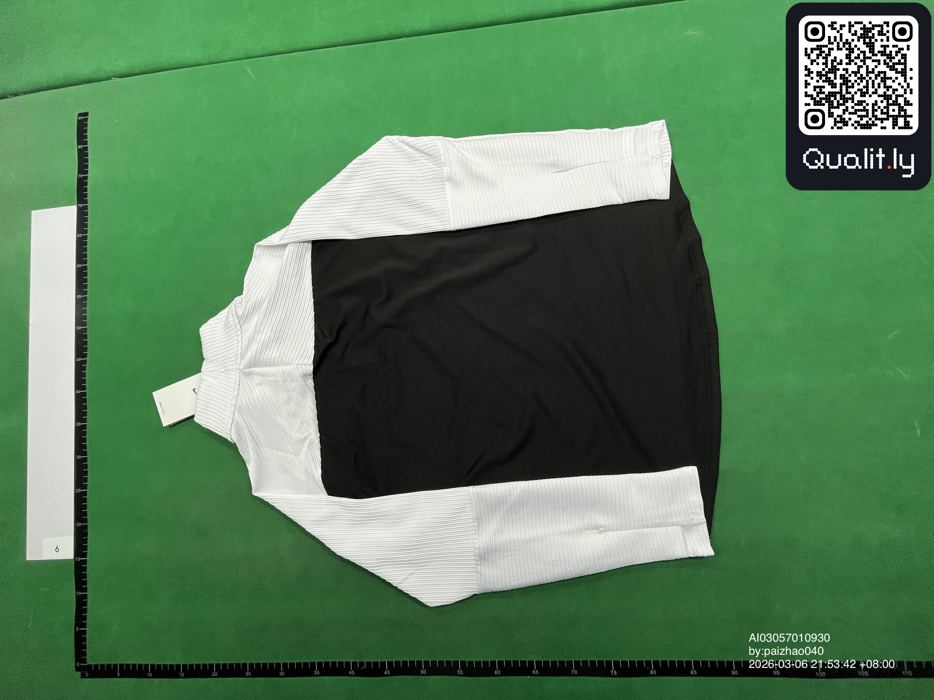 Pantalon — photo QC 2 sur 26