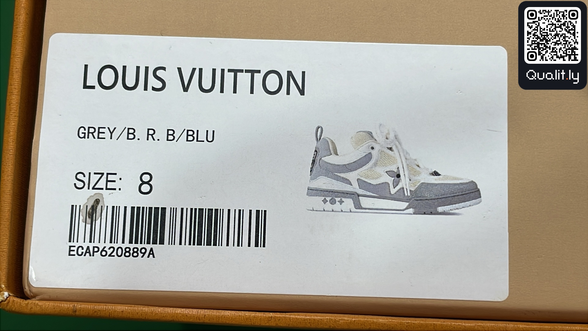 Sneakers QC photo 2 of 715