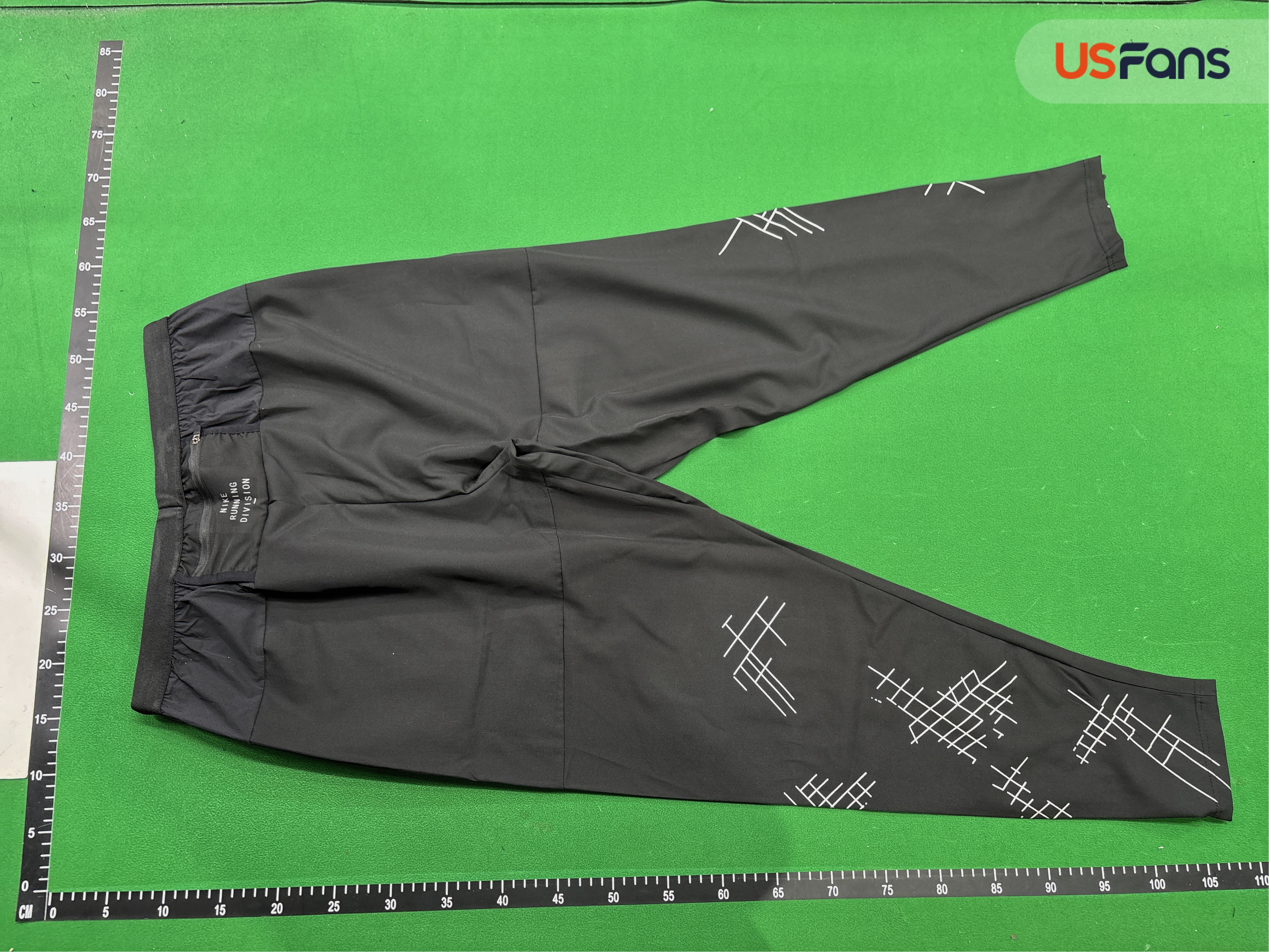 Pants QC photo 3 of 54