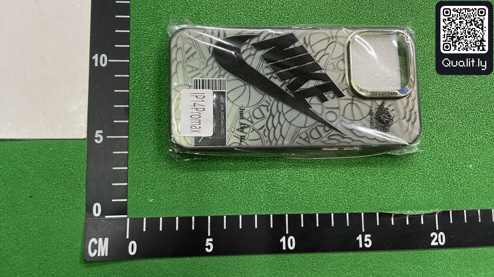 Zdjęcie QC 1 z 6