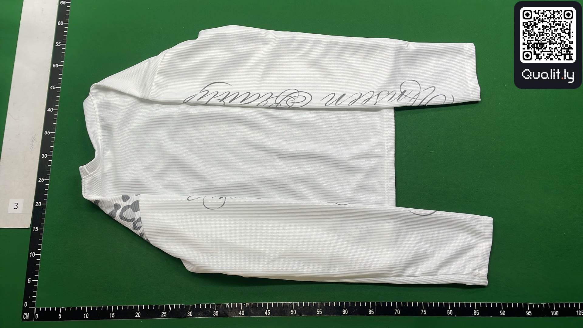 T-shirt QC photo 3 of 4