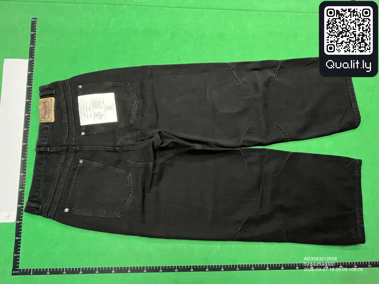 Jeans — QC-foto 3 van 42