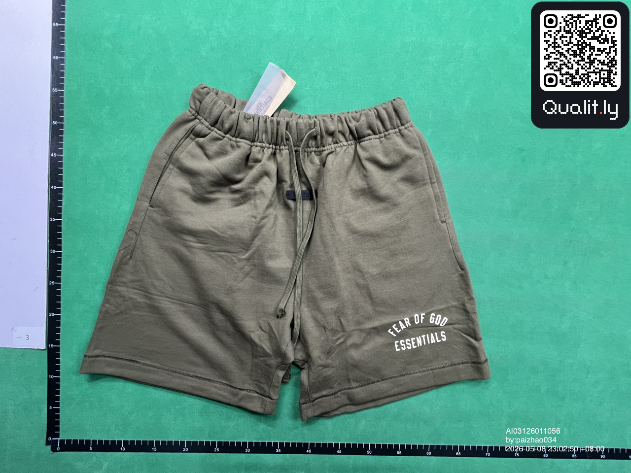 短裤 QC 照片 3 / 8