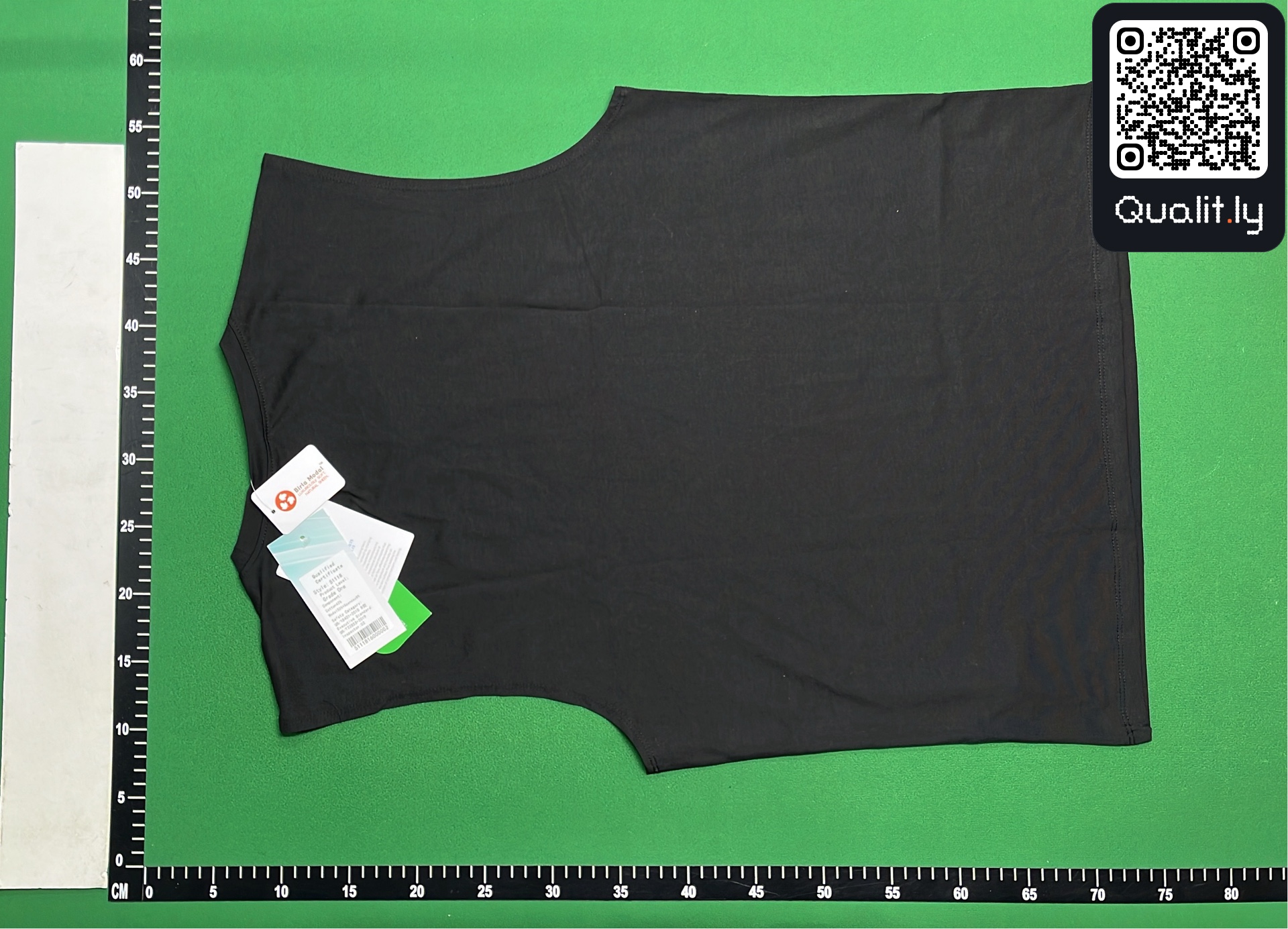 Jacket QC photo 3 of 8