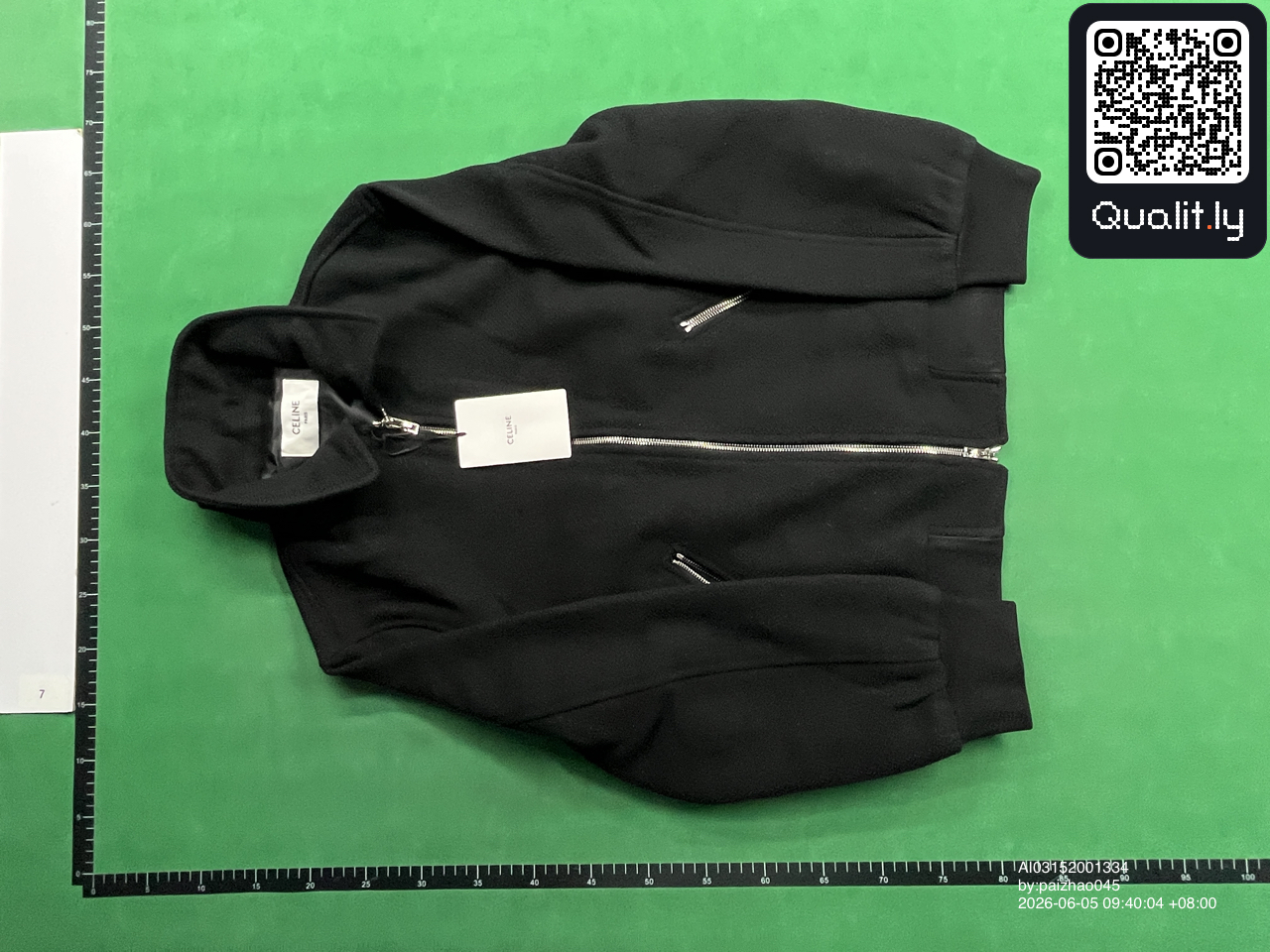 Jacket QC photo 3 of 4