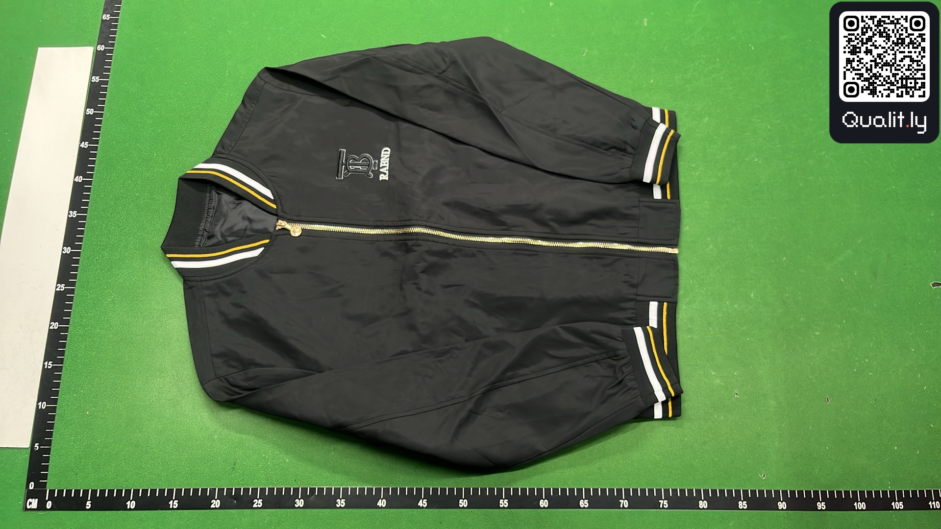 Jacket QC photo 2 of 4