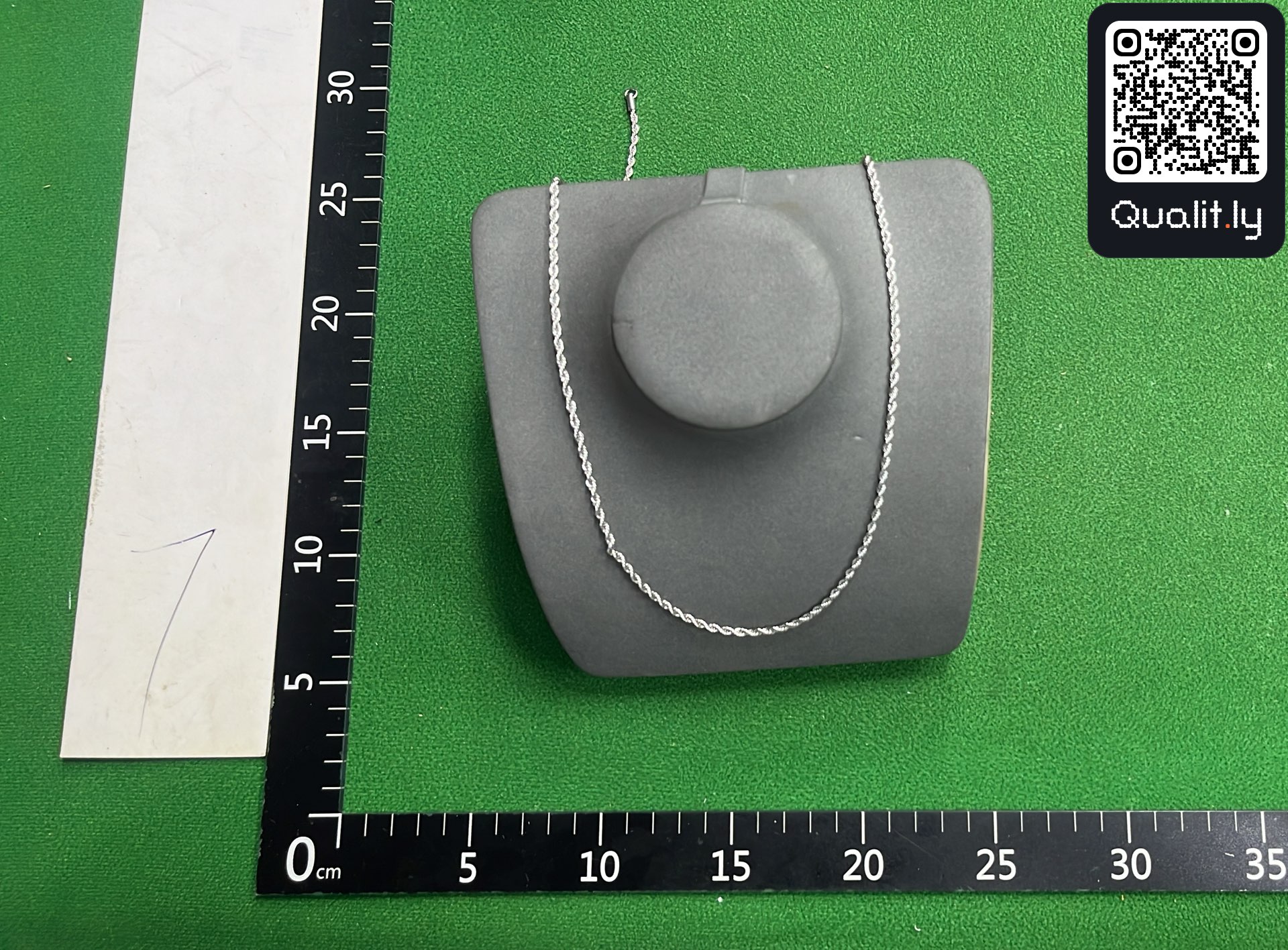Jewelry QC photo 1 of 6
