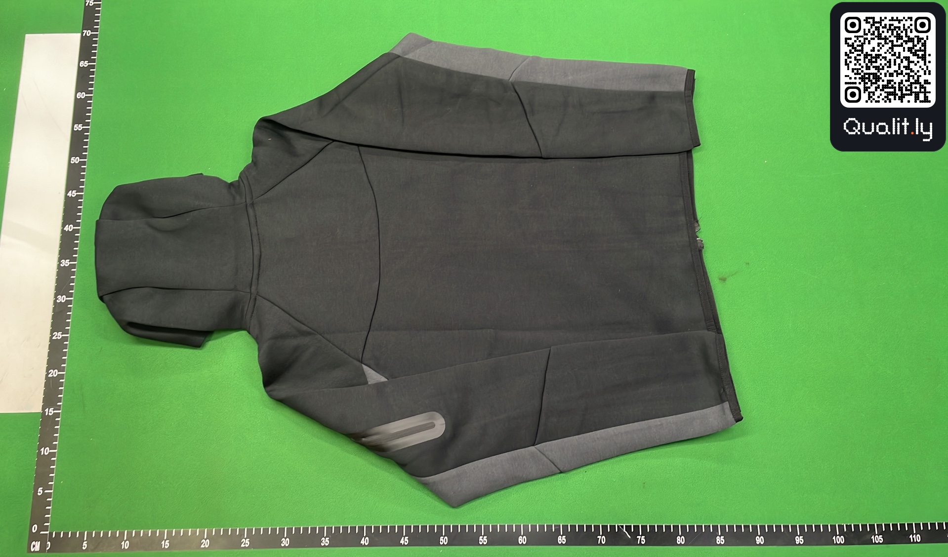 Foto QC 3 de 260
