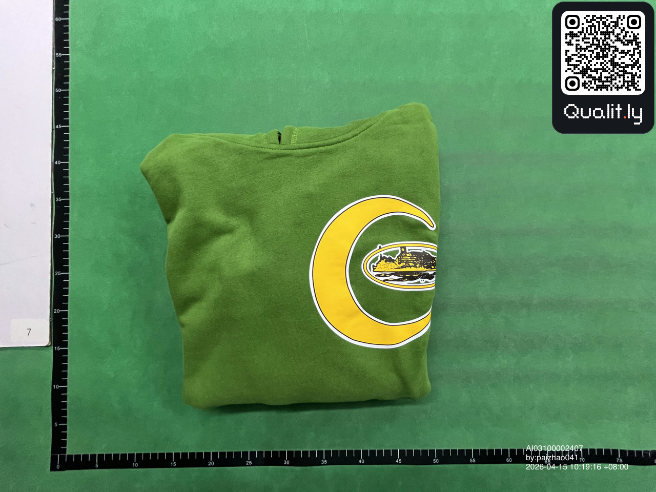 Sweatshirt — QC-foto 1 av 10