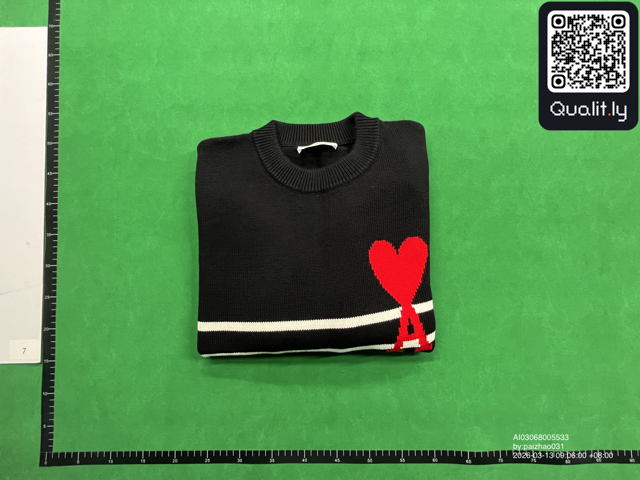 Sweater QC photo 1 of 10