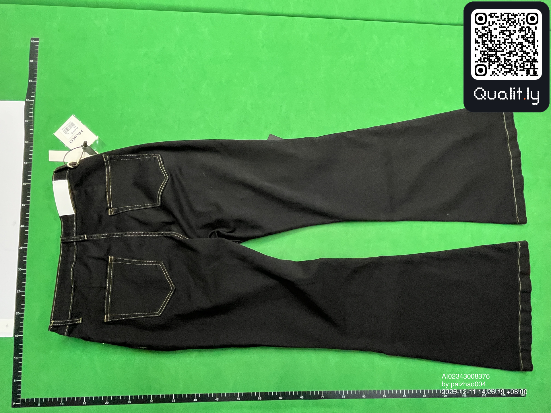 Jeans — QC-Foto 2 von 4