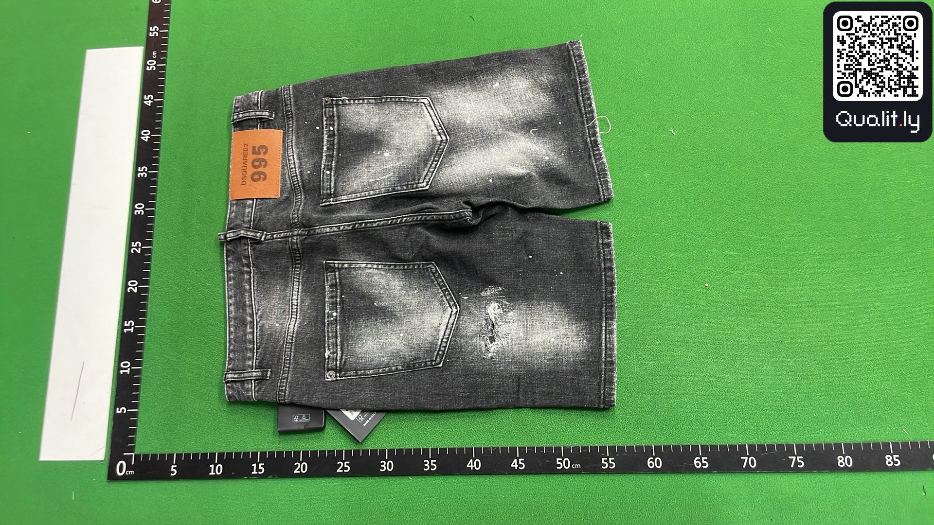 Jeans QC photo 3 of 12