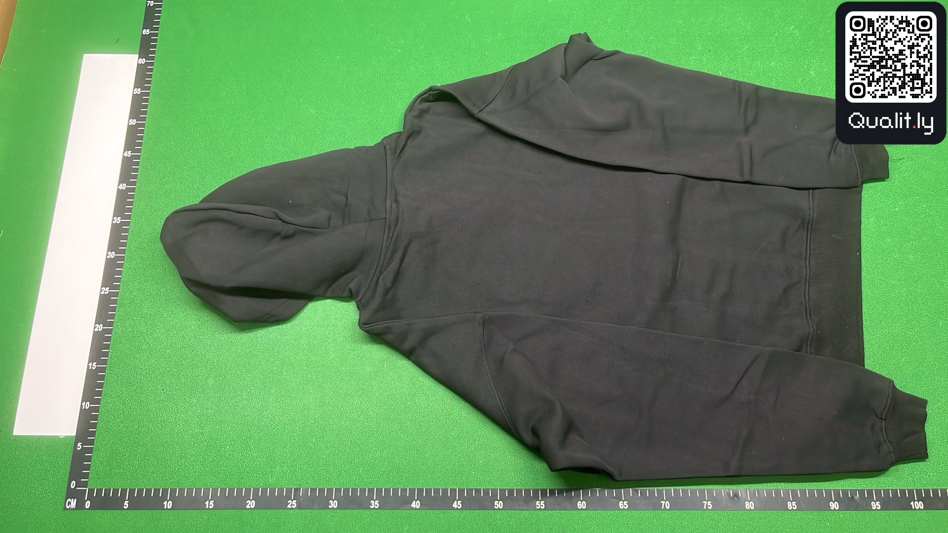 Foto QC 3 di 154