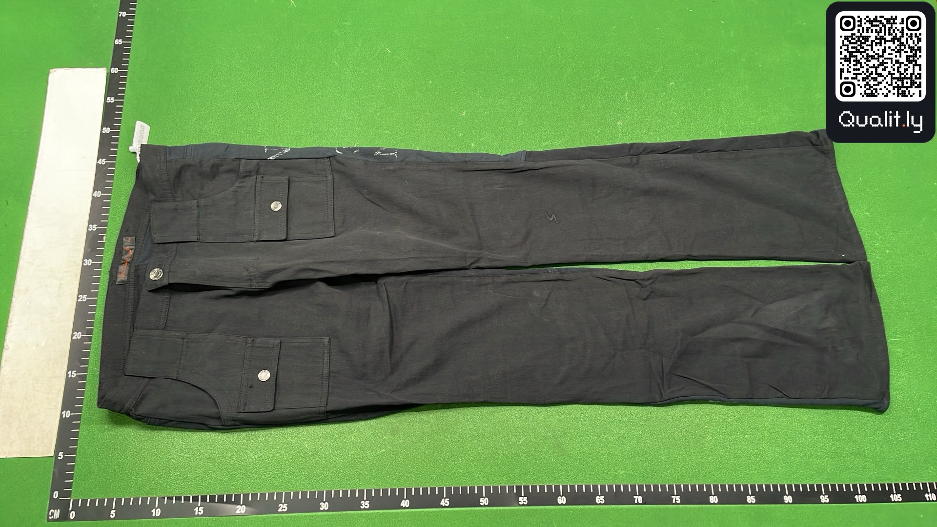 长裤 QC 照片 2 / 34