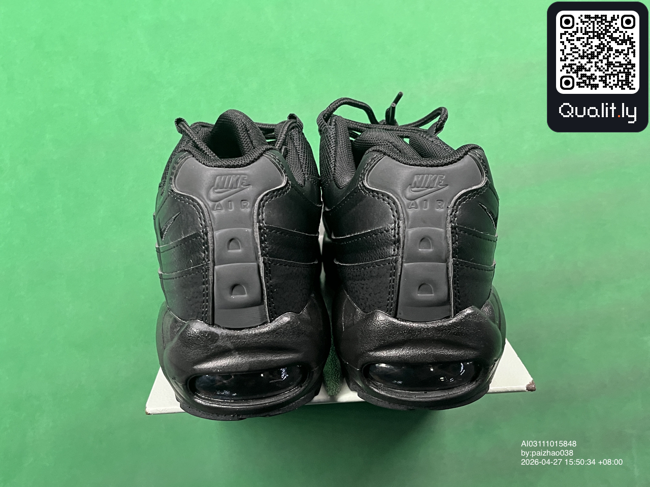 Sneaker — QC-Foto 3 von 82