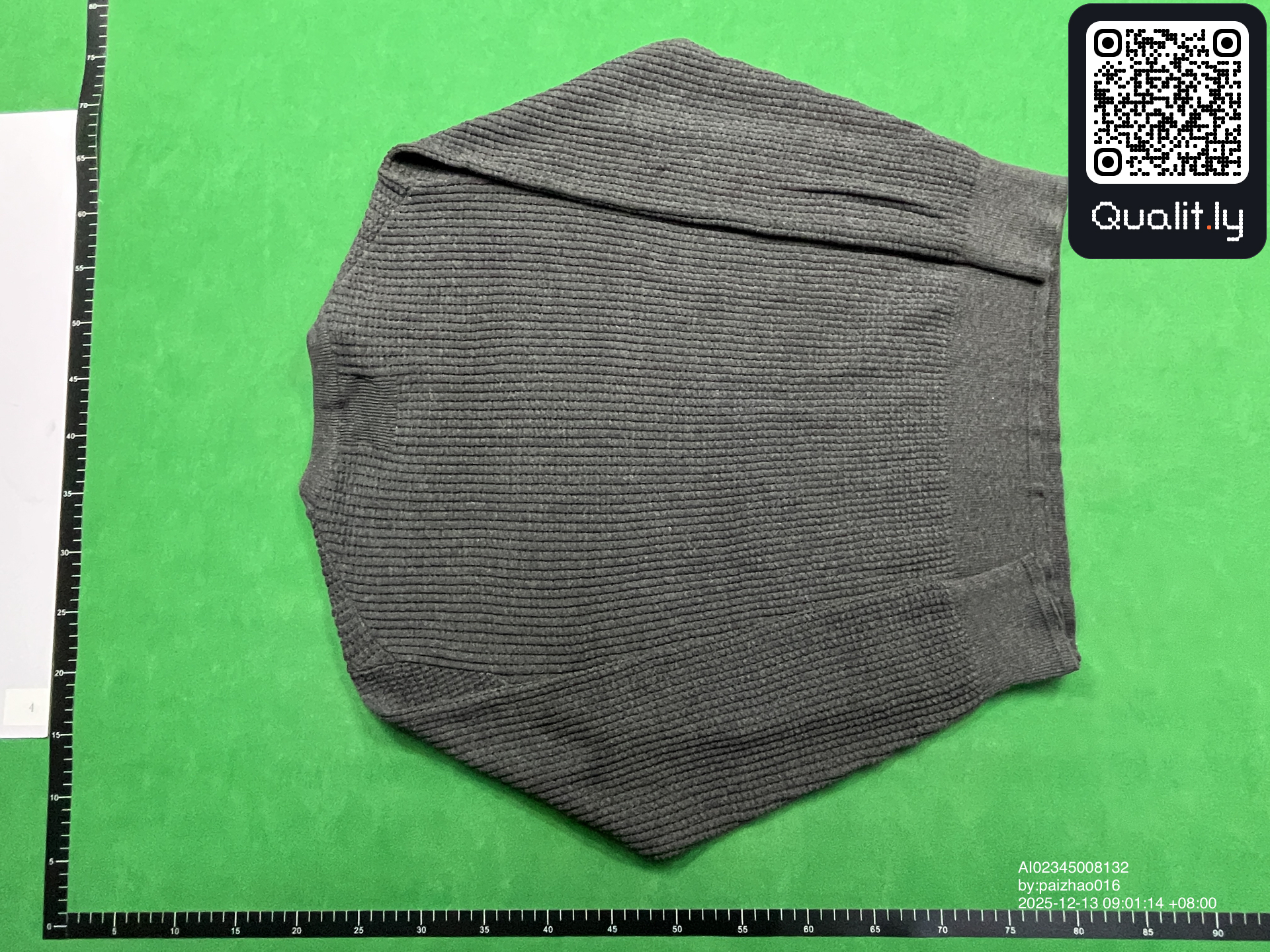 Camisola de malha — foto QC 2 de 4