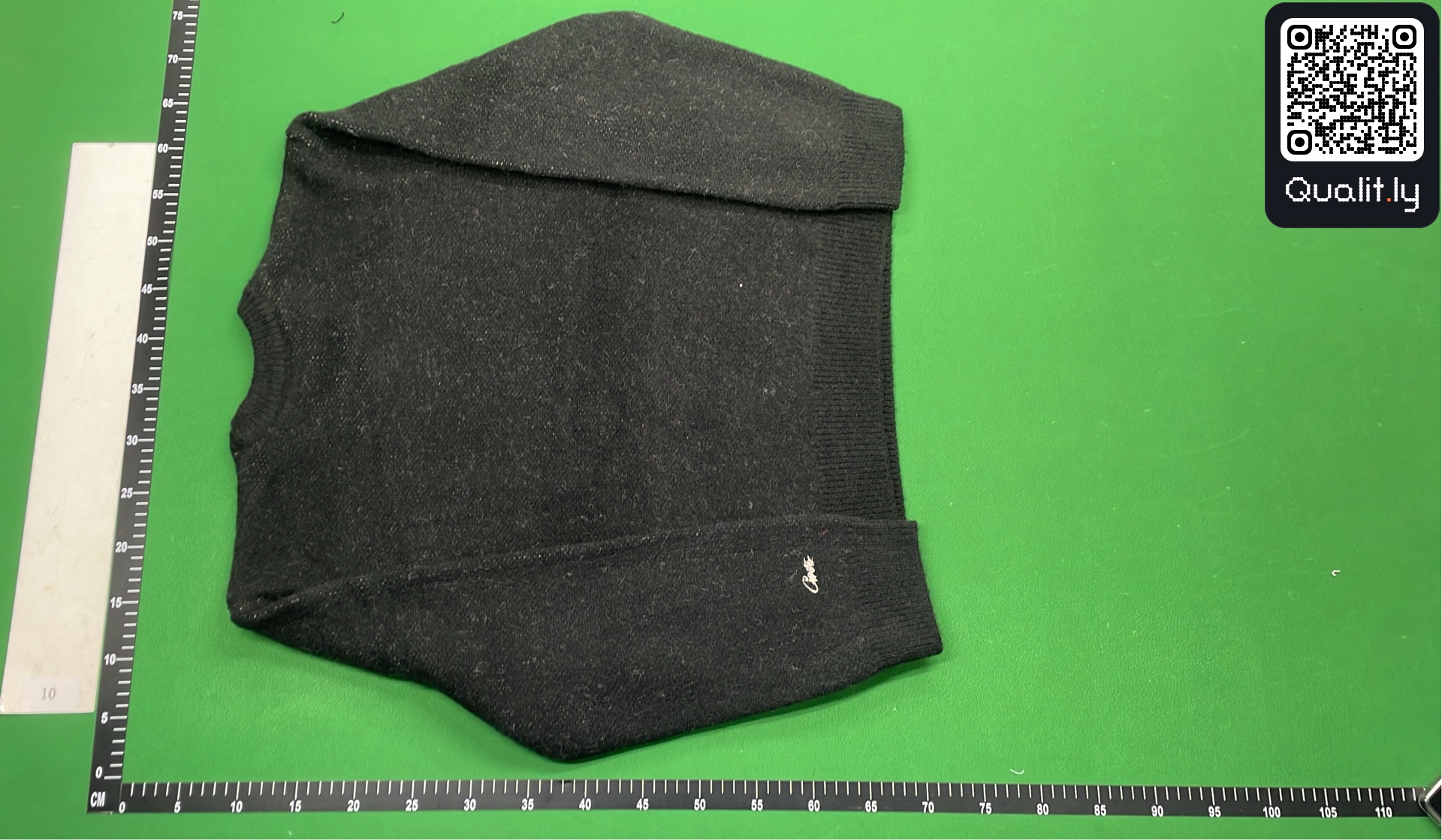 Sweter — zdjęcie QC 3 z 4