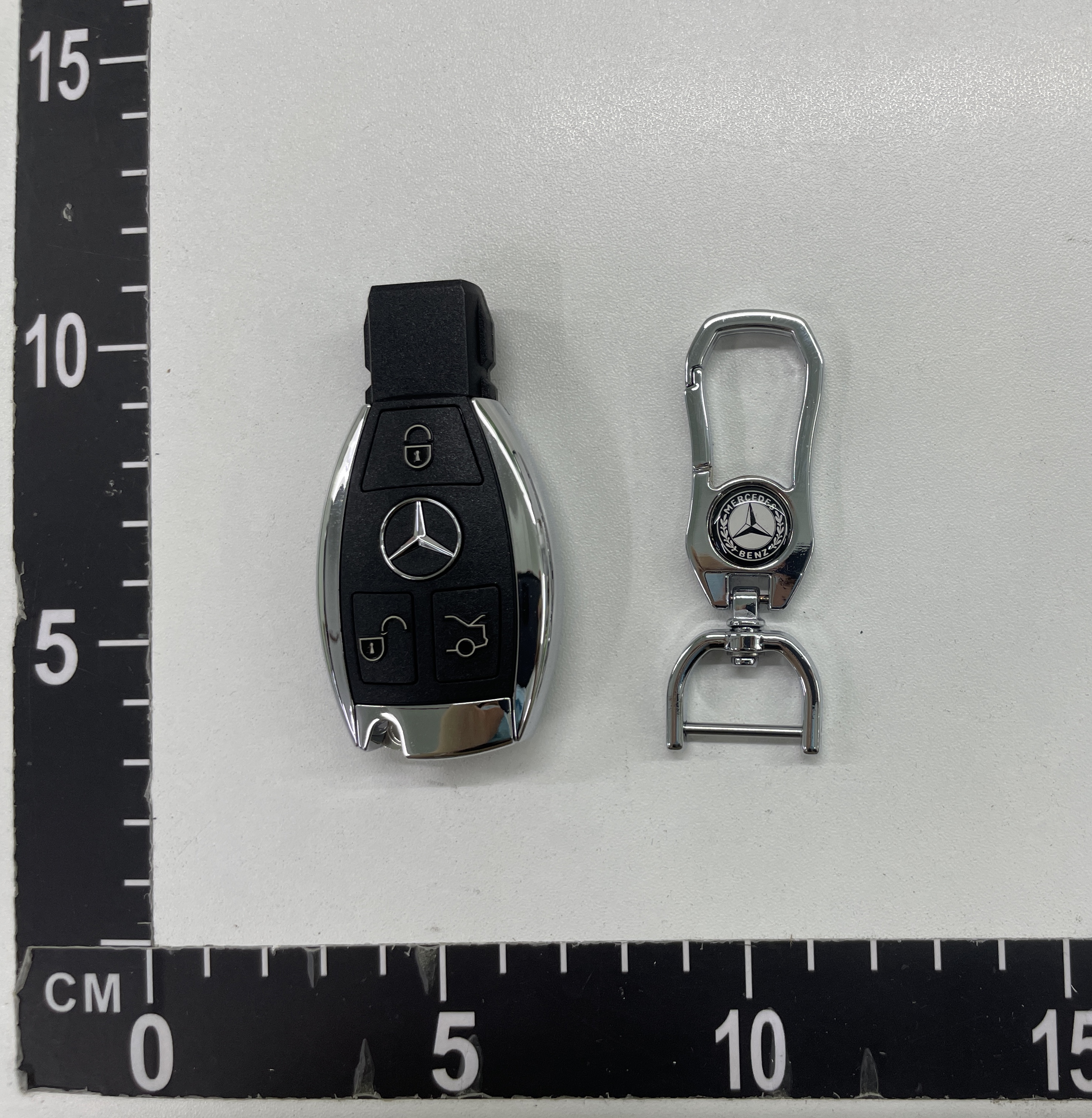 Foto QC 1 di 53