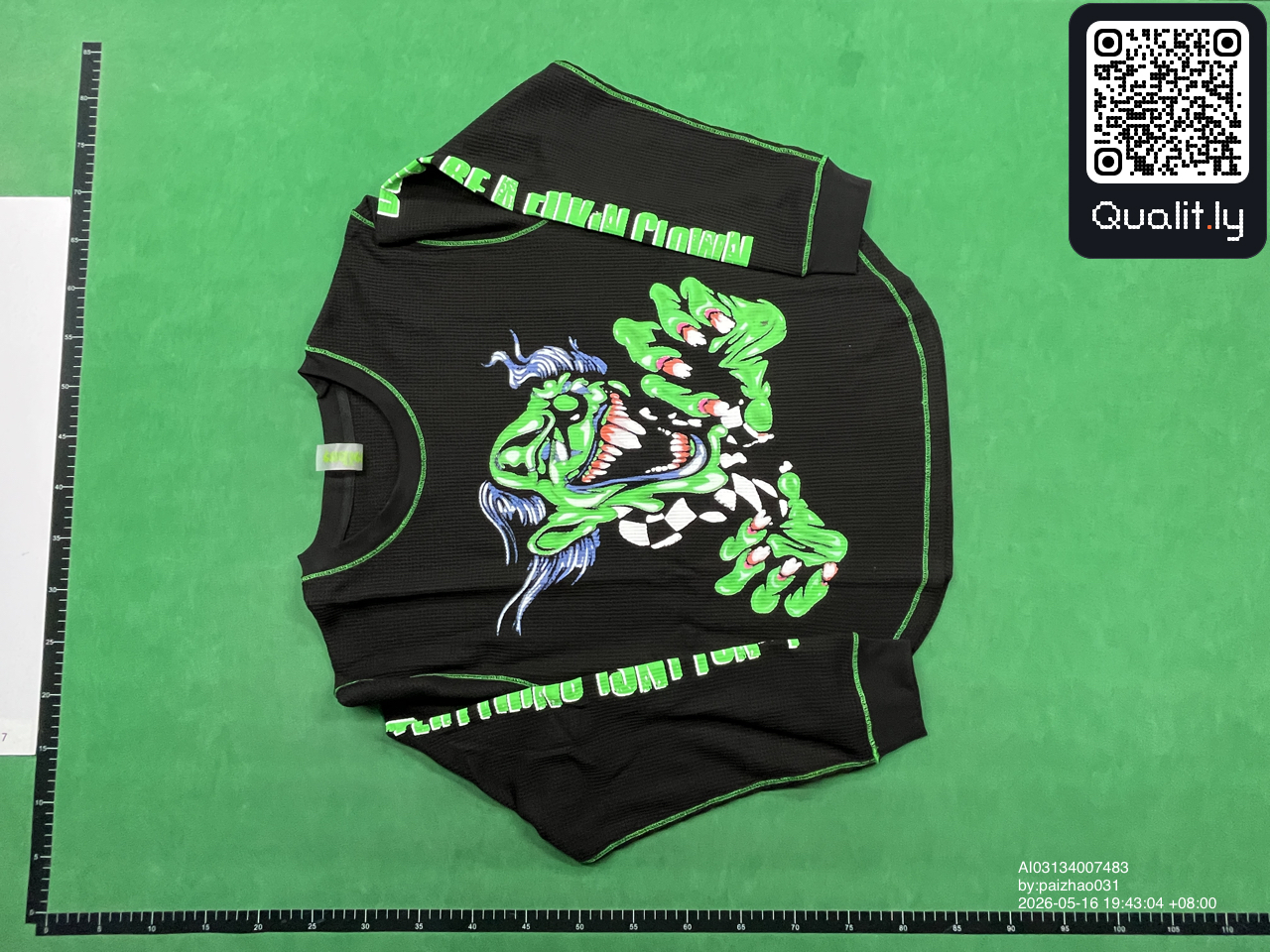 T-shirt — foto QC 3 de 4