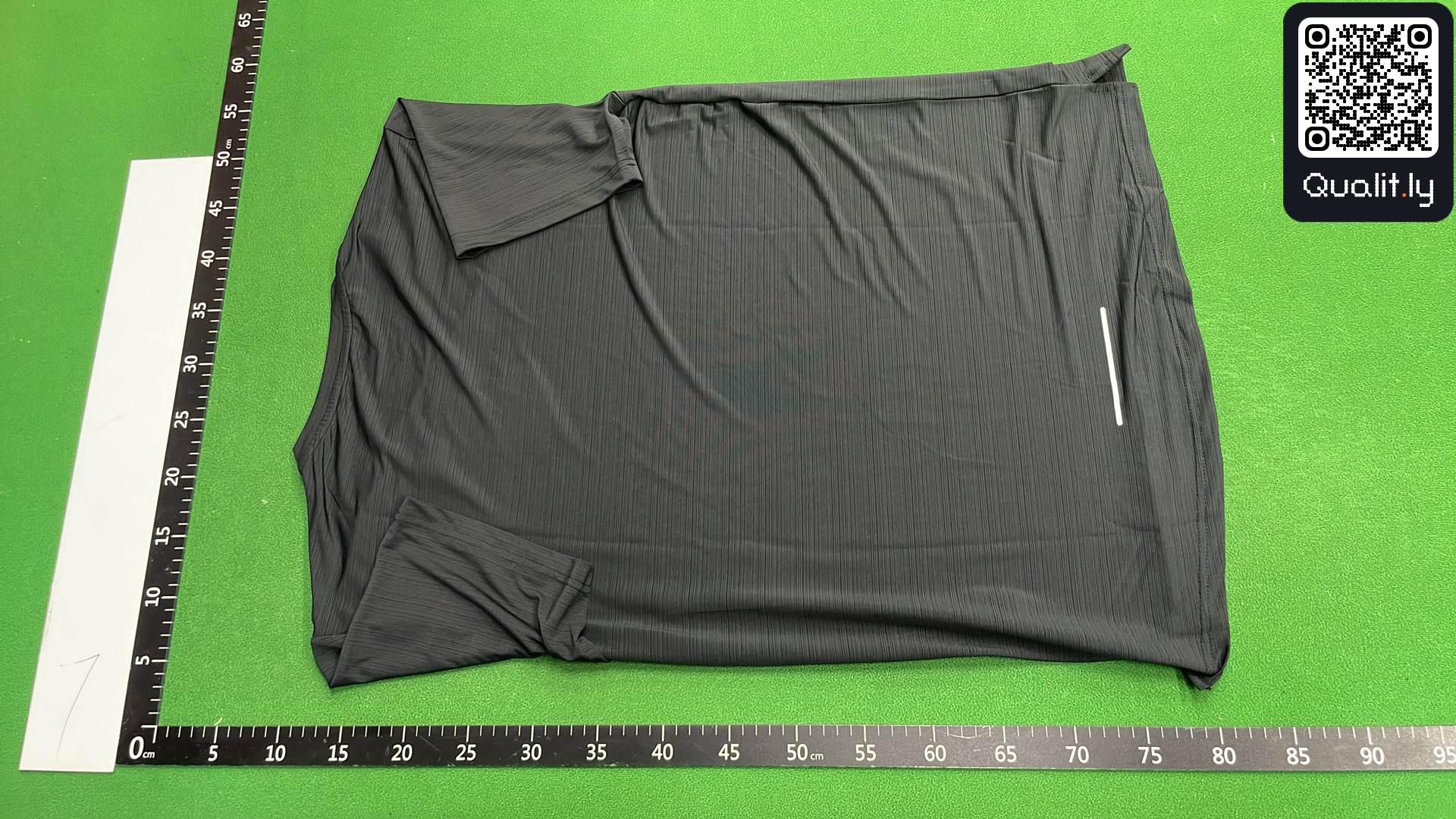 短裤 QC 照片 3 / 50