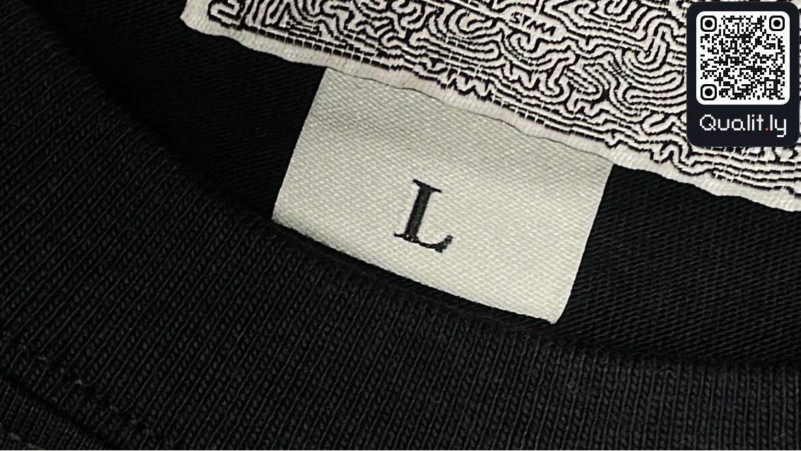T-shirt — QC-foto 1 av 4