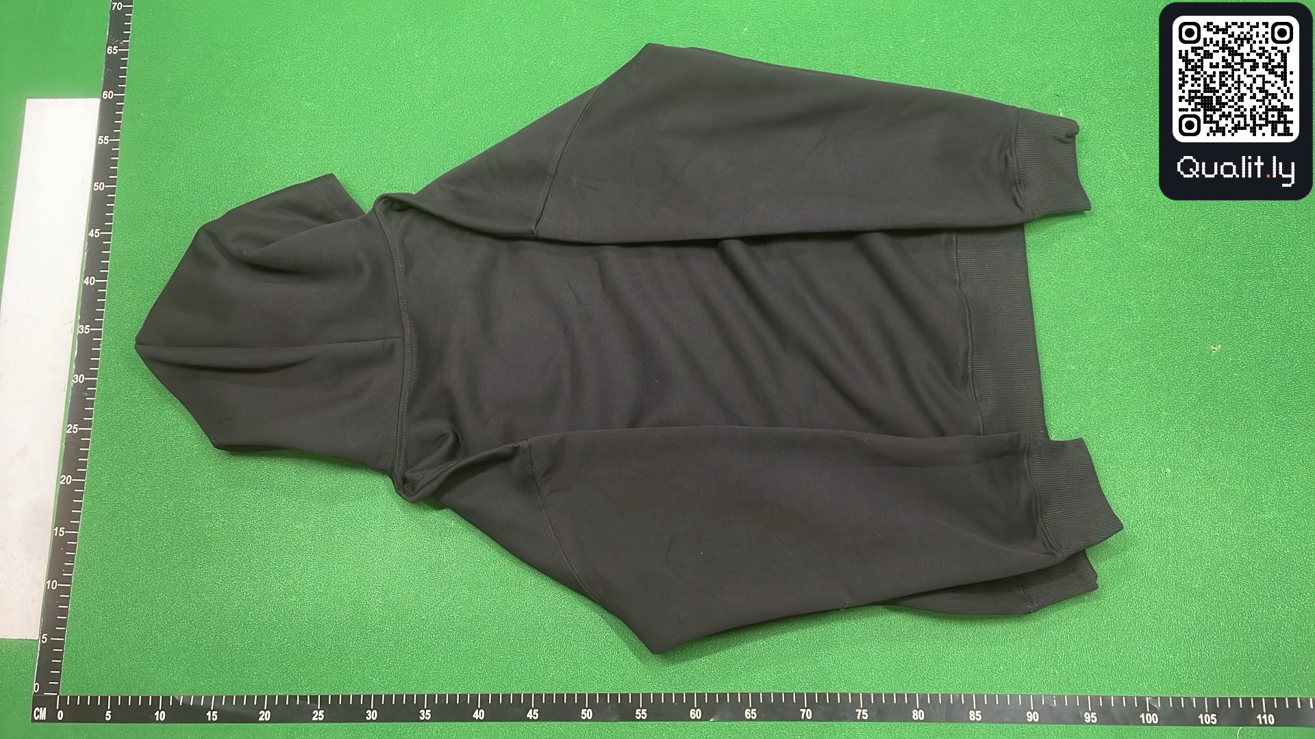 Hoodie — QC-foto 3 av 4